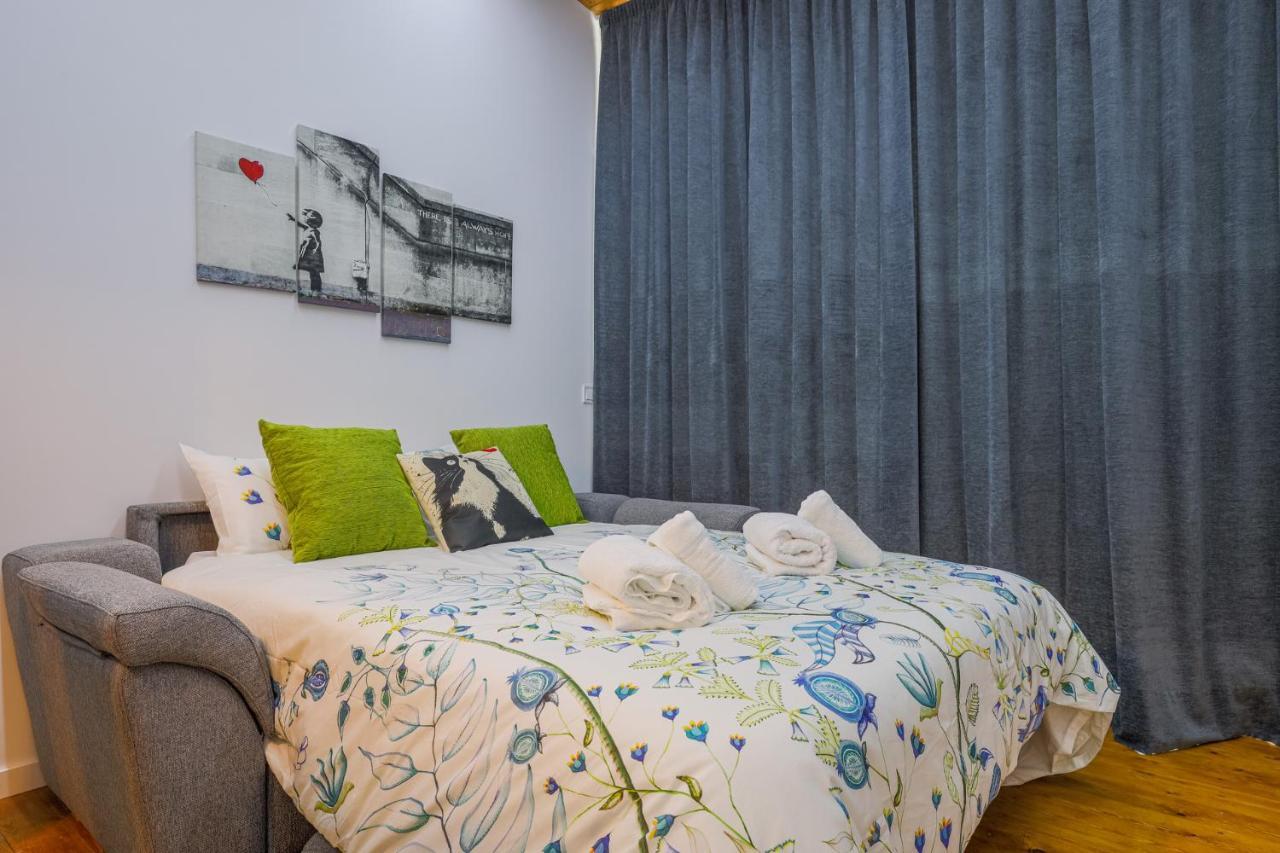 Apartamento De Diseno Centro Sevilla. Wifi/Ac Buitenkant foto